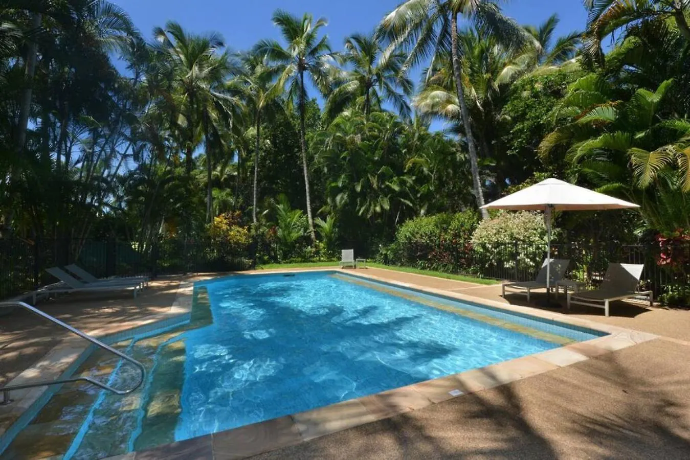 Villa 437 Coral Shore Villa Port Douglas