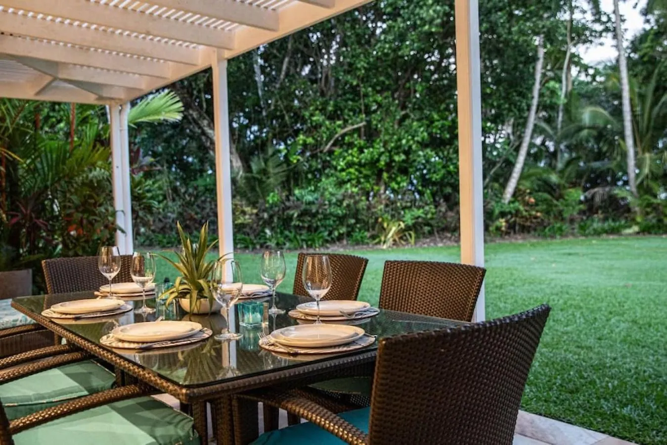 Villa 437 Coral Shore Villa Port Douglas